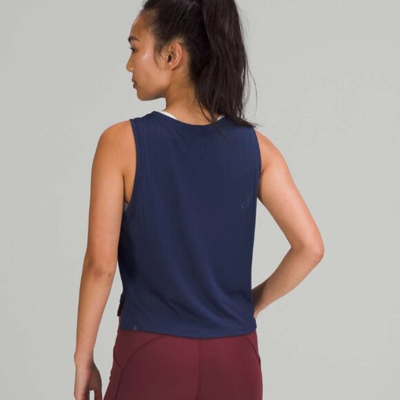 Lululemon Train to Be Tank Top in Night Sea size 2 - Picture 2 of 9